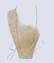 Diamond set yellow gold chain with marquise and round brilliant diamonds