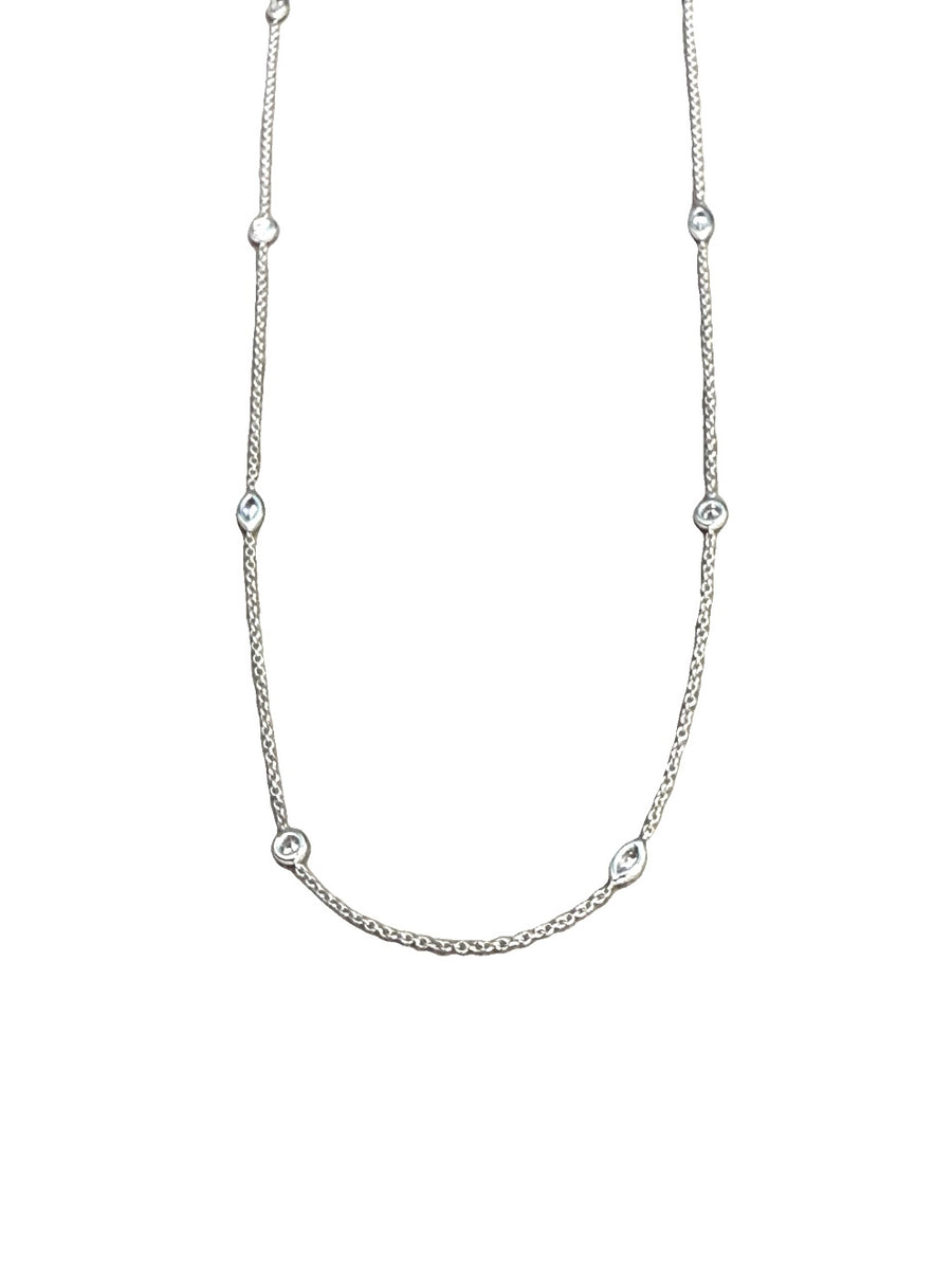 White gold Necklace with round and marquise diamonds