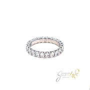 Eternity lab 2.2ct Diamonds Ring
