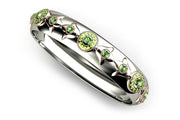 18ct White Gold Bangle with peridot Green Stones