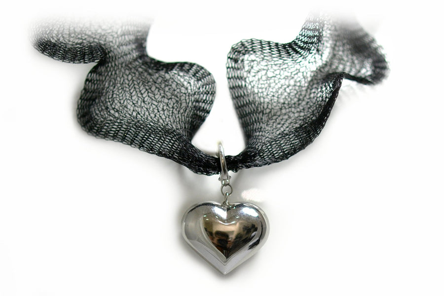 18ct White Gold Heart Pendant - ForeverJewels Design Studio 8