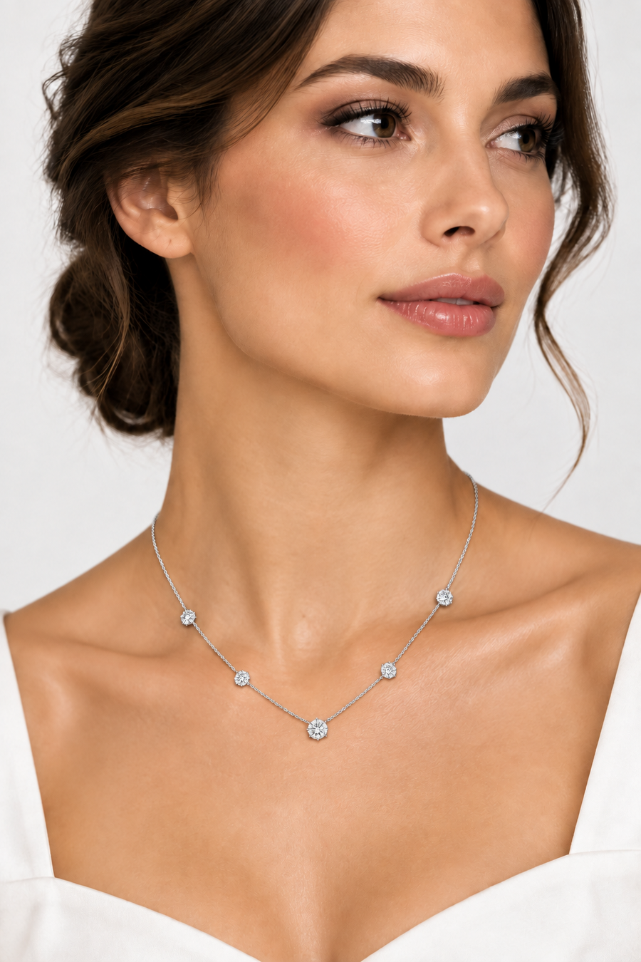 18K White Gold Floating Diamond Necklace – 2.50ct