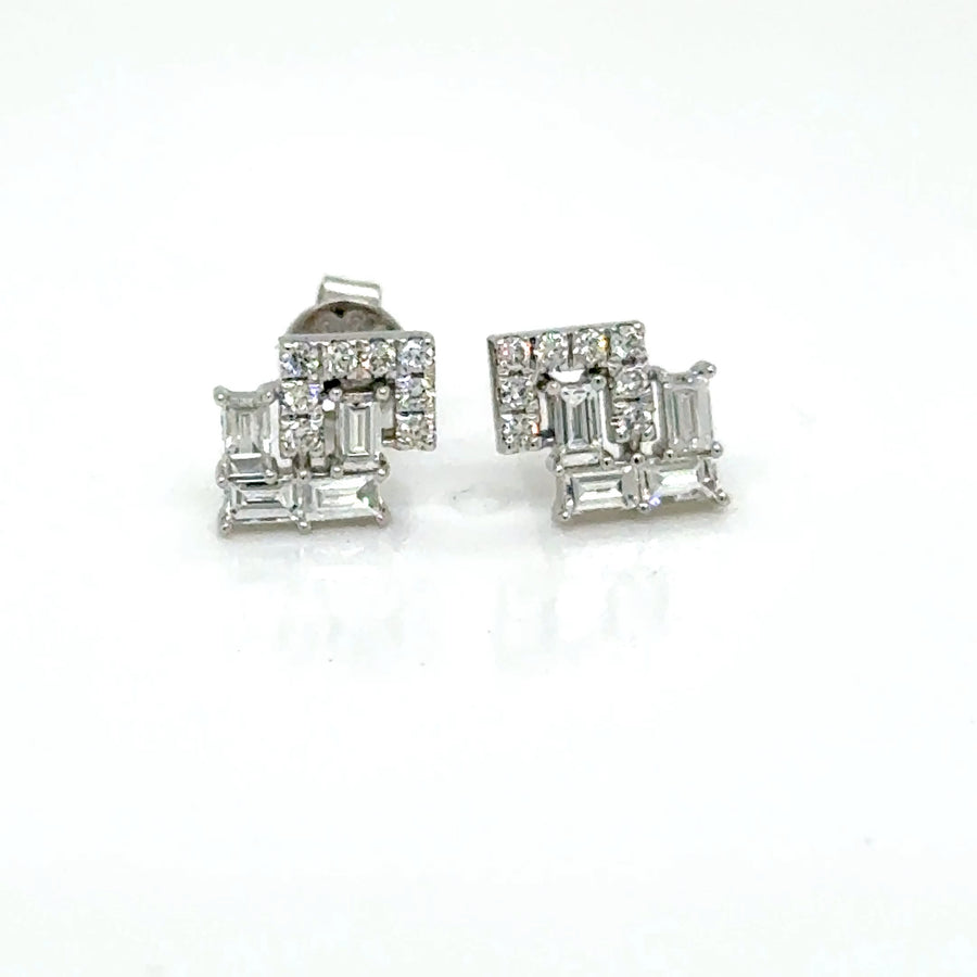 Diamond Studs in 18k white gold