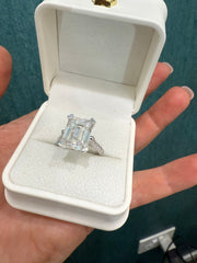 8ct Moissanite Statement Ring in 9k White Gold