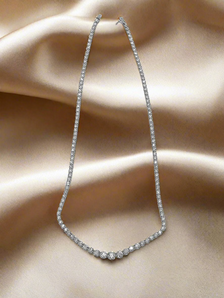 Graduated Diamond tennis necklace 