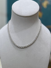 Graduated 11.65ct Natural Diamond Tennis Necklace