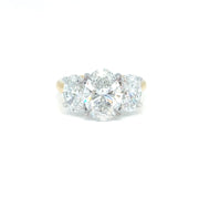 Trilogy Oval diamond 18k Ring
