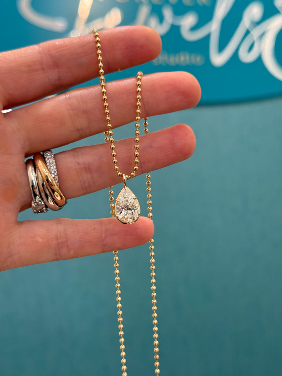 Lab grown Tear drop Diamond necklace