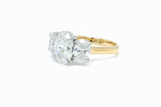 Trilogy Oval diamond 18k Ring