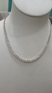 Graduated 11.65ct Natural Diamond Tennis Necklace