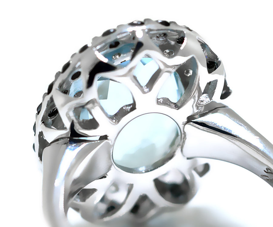 18ct Oval Aquamarine Halo Black & White Diamond Ring