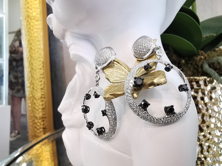 18ct White Gold Black and White Diamond Earrings